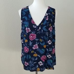 Floral V neck